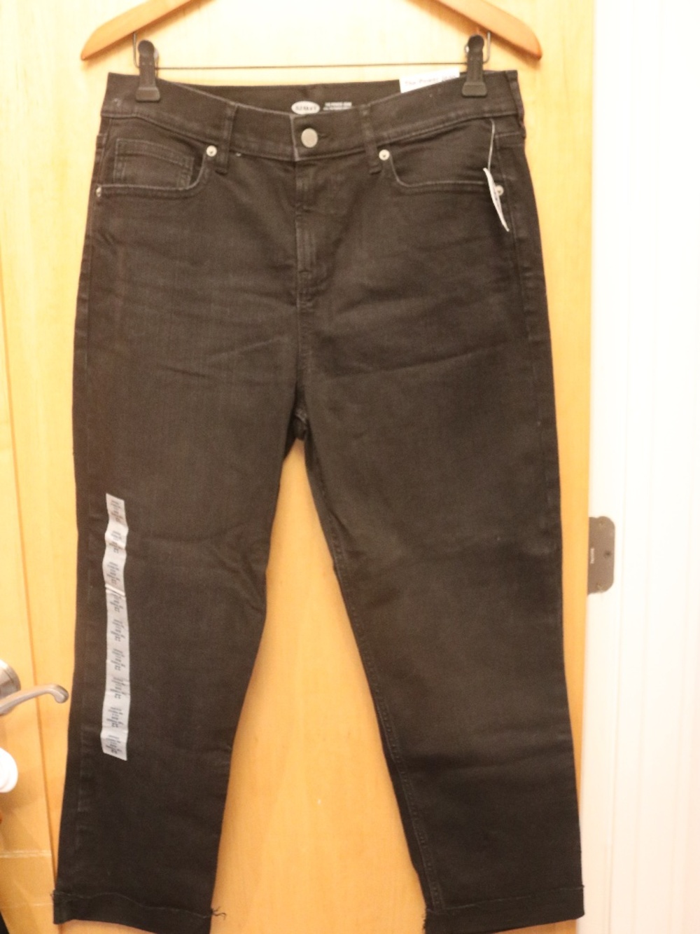 NWT Old Navy Black "Power Jean," The Perfect Straight Leg Ankle Jean, Size 12